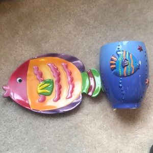 Colorful fish bathroom soap dish and cup